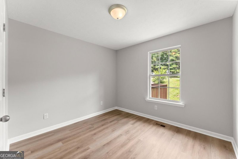 Photo 21 of 3030 Meadowridge Drive