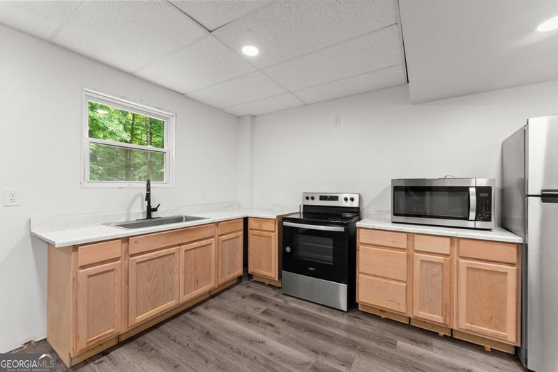 Photo 35 of 3030 Meadowridge Drive