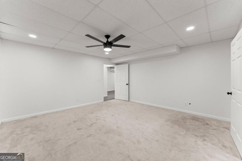 Photo 44 of 3030 Meadowridge Drive