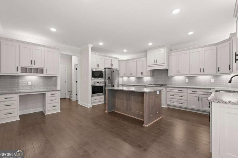 Photo 12 of 1649 Beebalm Drive