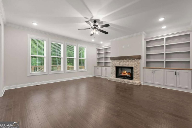 Photo 9 of 1649 Beebalm Drive