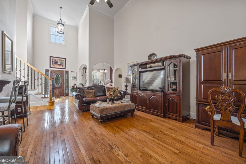 Photo 8 of 221 Langshire Drive