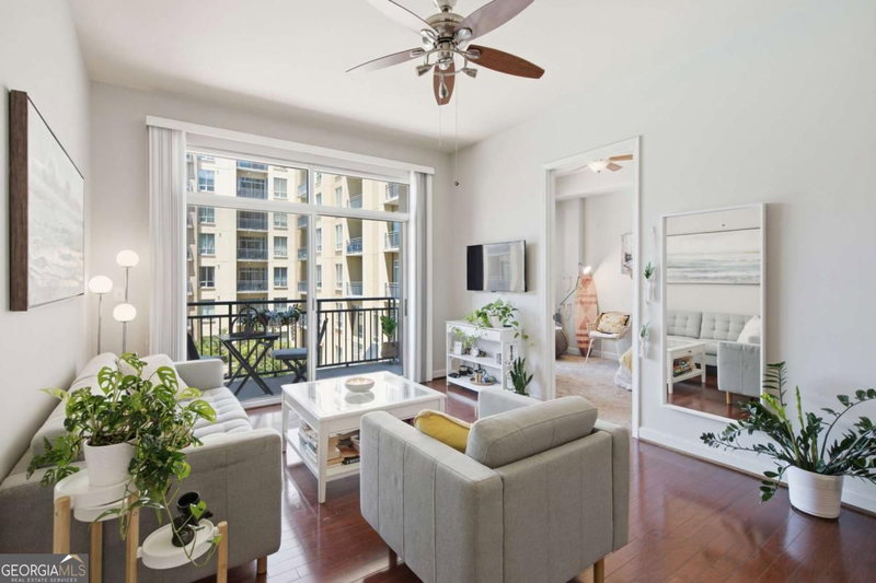 Photo 9 of 711 Cosmopolitan Drive NE #326