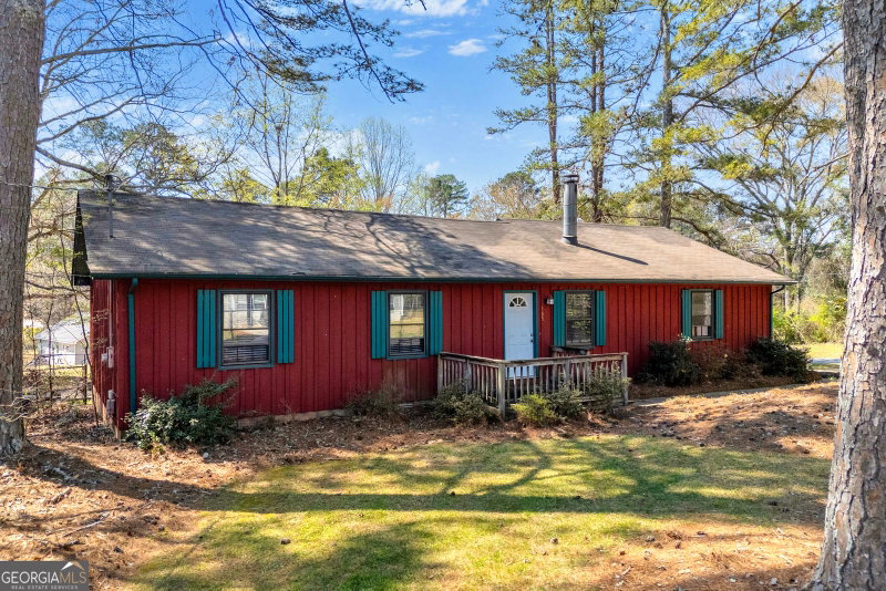 185 Live Oak Place