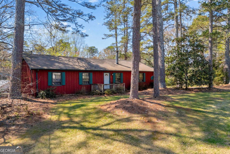 Photo 37 of 185 Live Oak Place