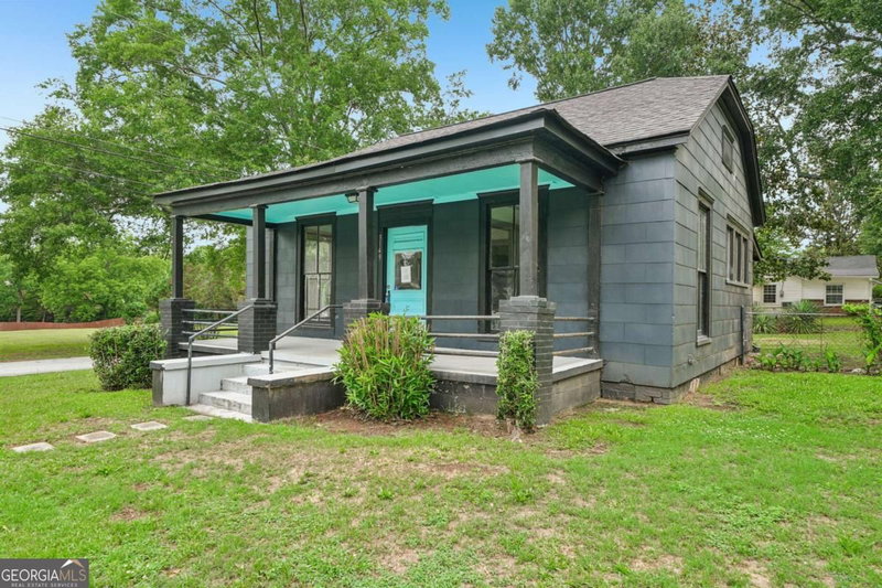 Photo 4 of 3149 Thompson Avenue SE