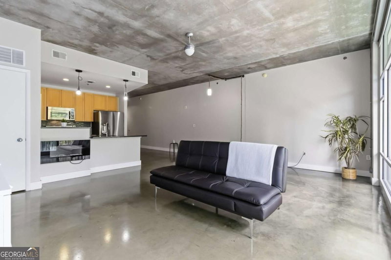 Photo 7 of 845 Spring Street NW #322