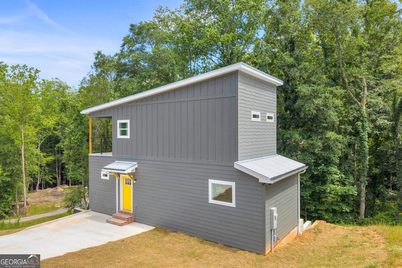 256 Lacount Lane