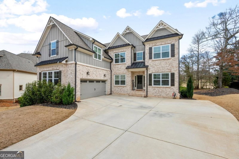Photo 2 of 2046 Mill Pond Court