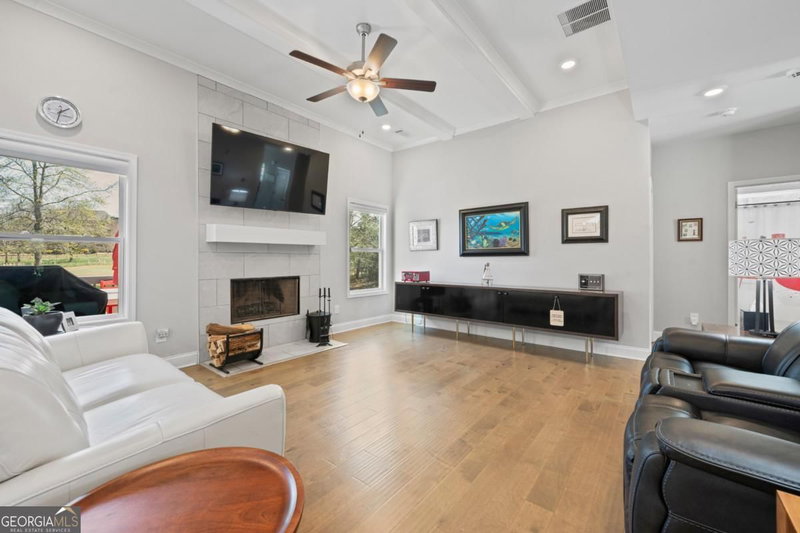 Photo 7 of 2046 Mill Pond Court