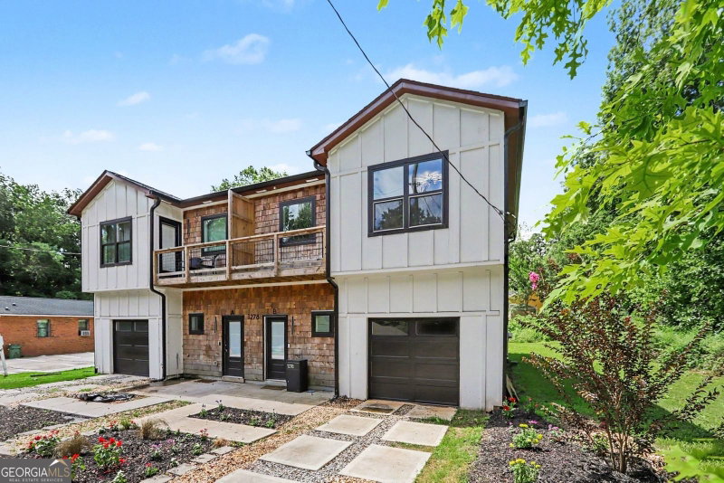 Photo 3 of 1278 Plaza Avenue SW ## B