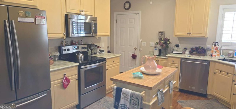 Photo 32 of 1555 Woodberry Run Drive