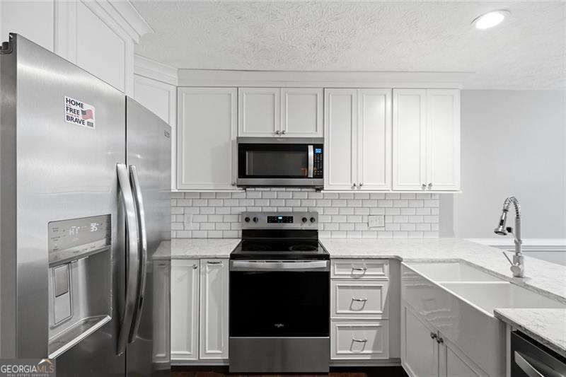Photo 4 of 171 Pittypat Place