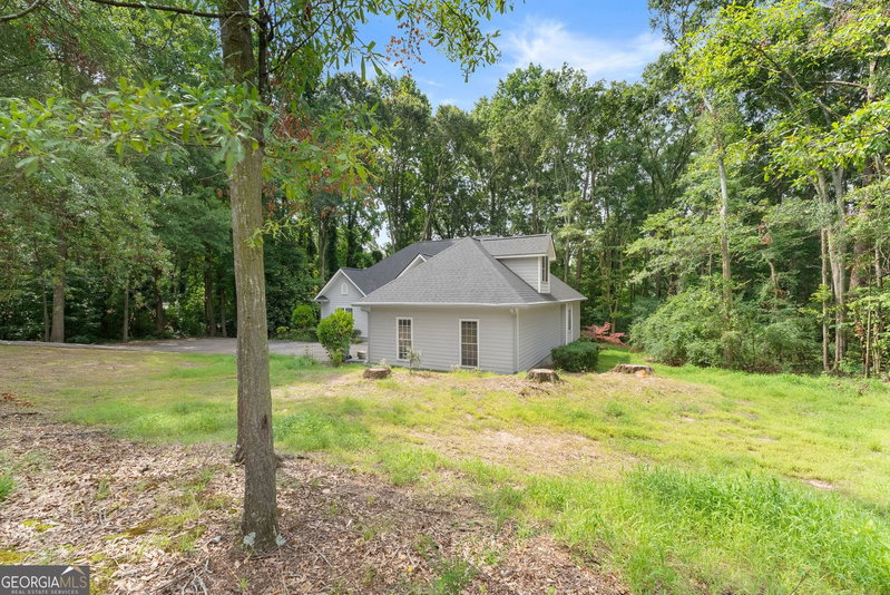 Photo 4 of 393 Brookwood Drive