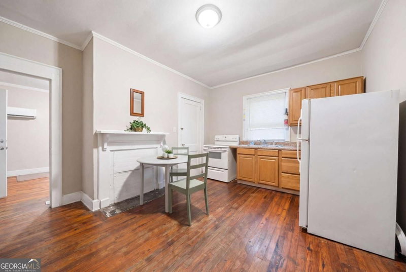 Photo 4 of 149 Peachtree Street