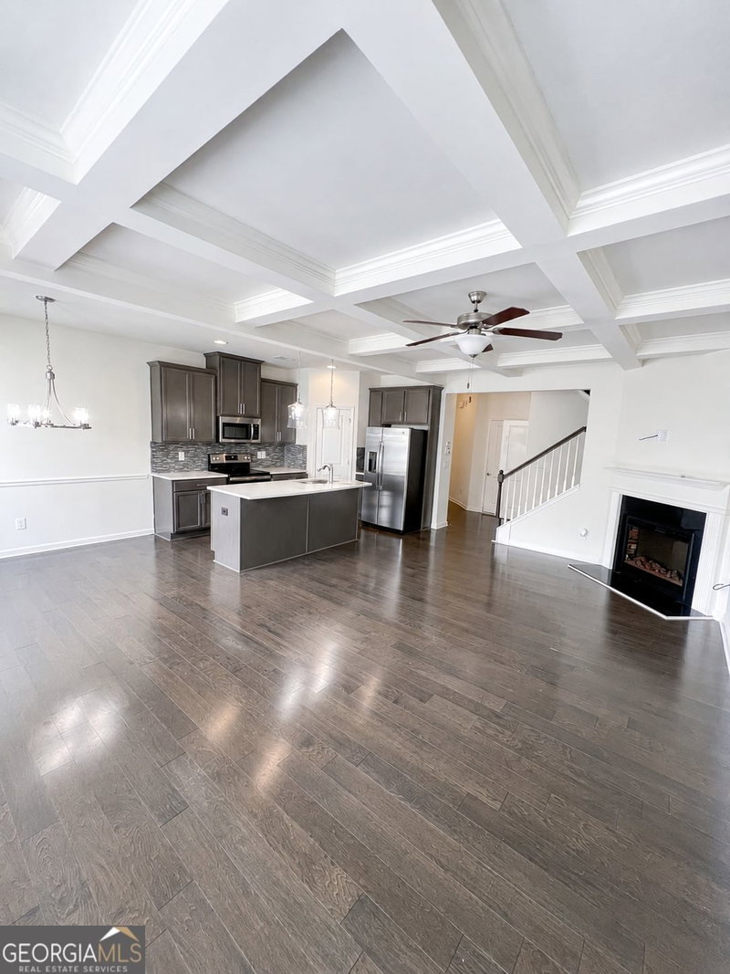 Photo 15 of 2711 Kemp Court