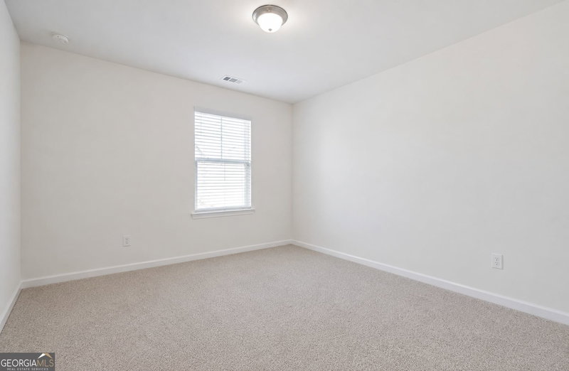 Photo 24 of 2711 Kemp Court
