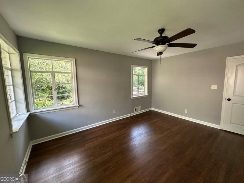 Photo 17 of 287 Brookwood Drive SW