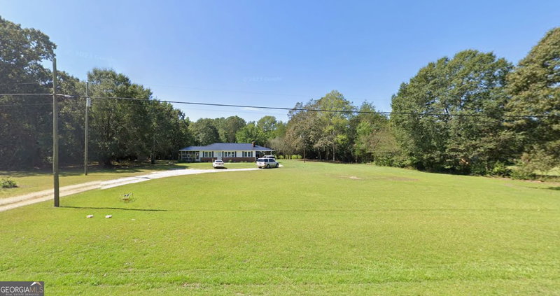 1803 Bowman Highway, Dewy Rose