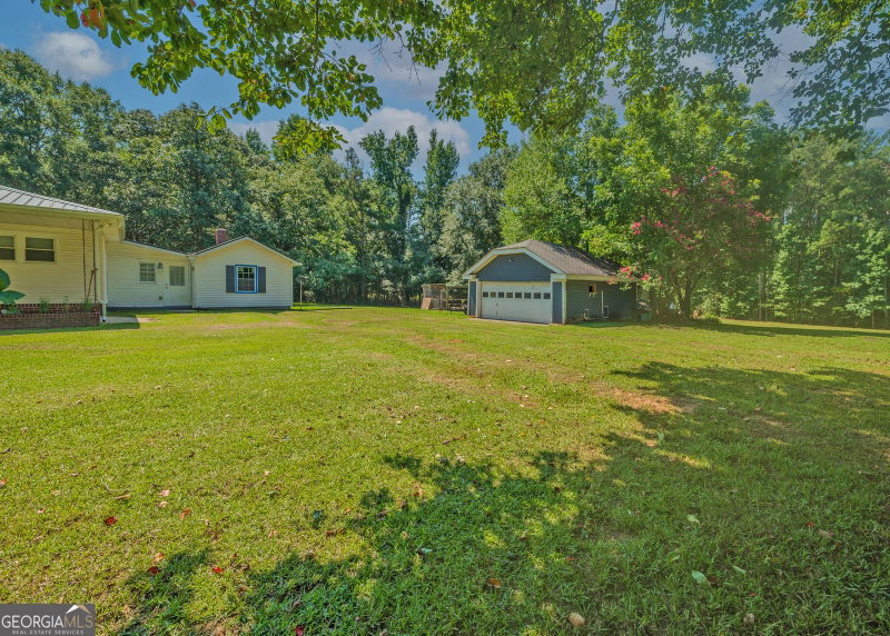 Photo 9 of 1803 Bowman Highway NW