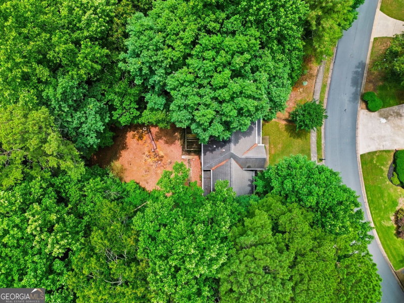 Photo 46 of 225 Colonial Drive