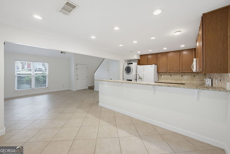 Photo 12 of 3145 Cape Circle