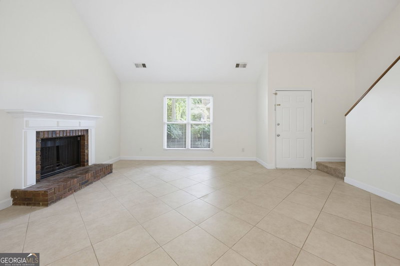 Photo 5 of 3145 Cape Circle