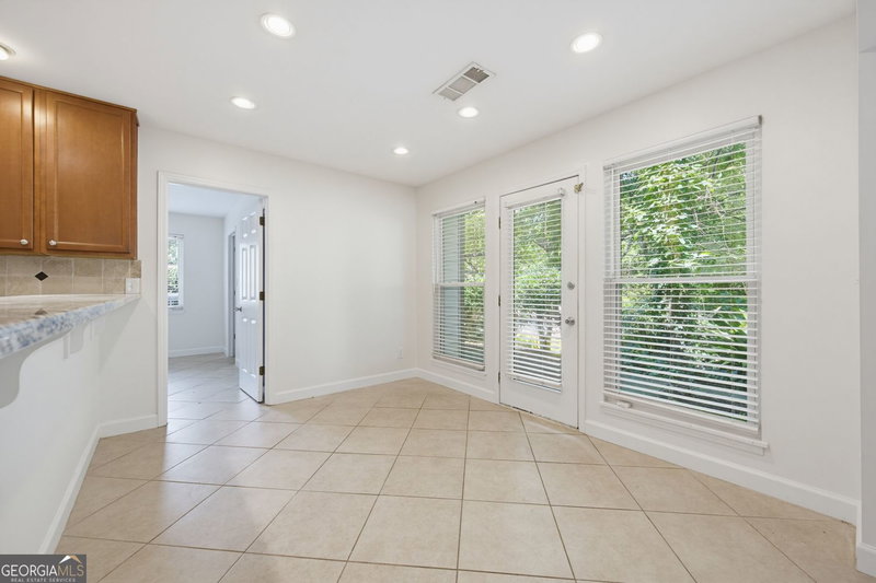 Photo 10 of 3145 Cape Circle