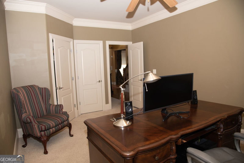 Photo 14 of 2825 Olivine Drive