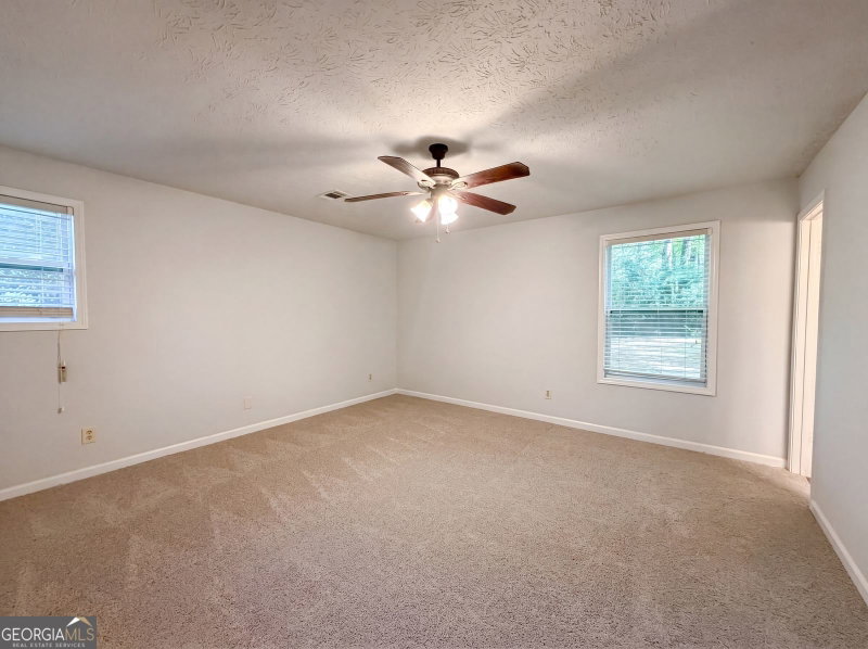 Photo 9 of 85 Hartley Woods Drive NE
