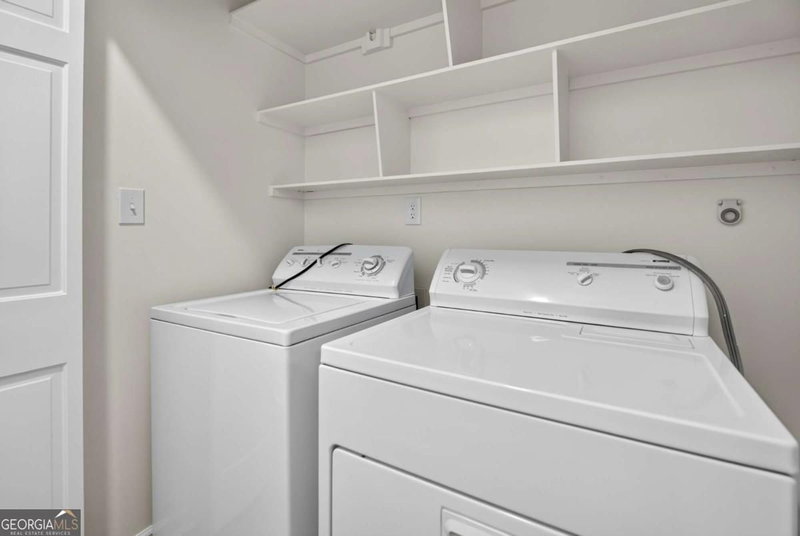 Photo 25 of 2499 Peachtree Road NE #508
