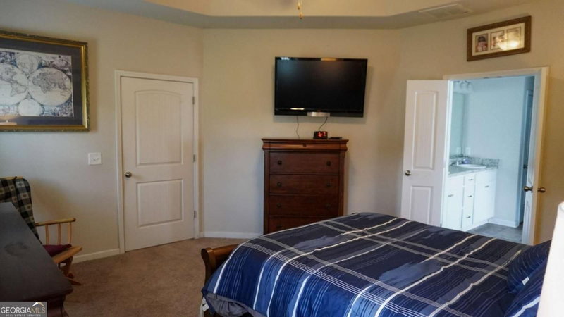 Photo 18 of 39 Stadelman Court