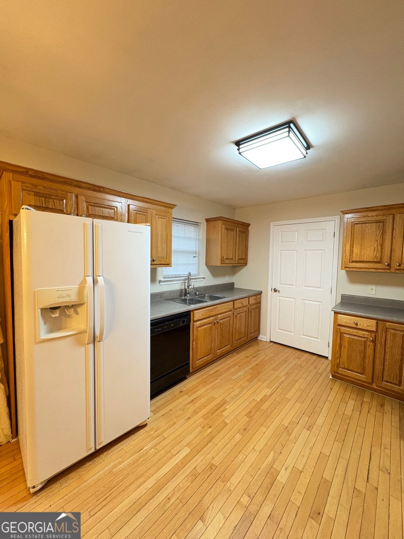 Photo 18 of 444 Ansley Road