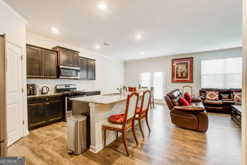 Photo 7 of 8818 Sibella Court