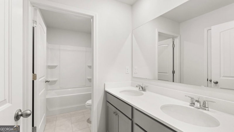 Photo 33 of 4084 Peregrine Way