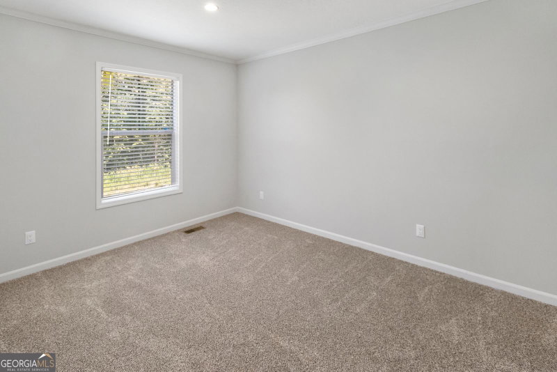 Photo 19 of 654 Robertson Loop Road