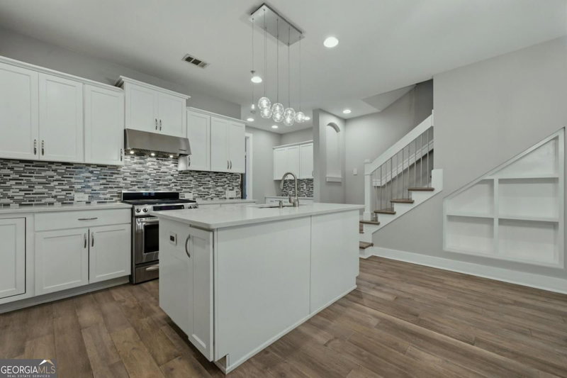 Photo 19 of 6146 Holly Park Lane SE #155