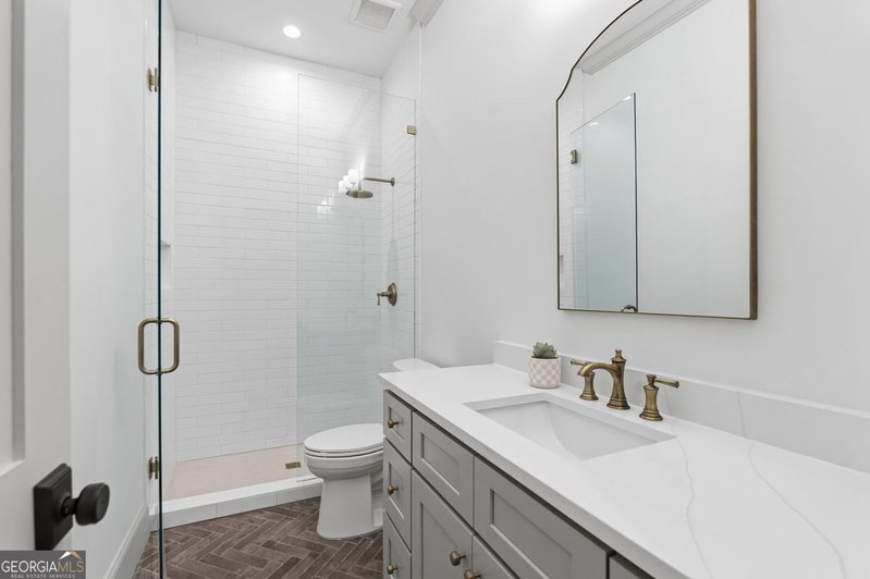 Photo 14 of 2091 Wilkie Road