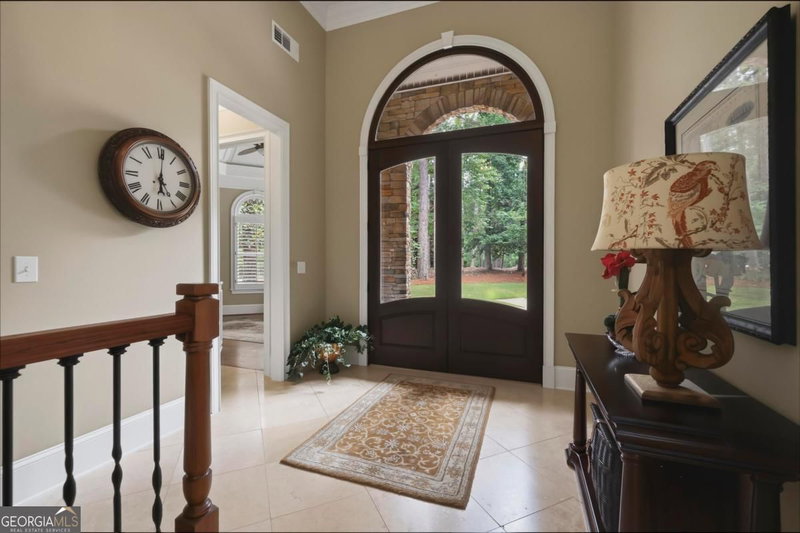 Photo 11 of 1051 Cawthorne Lane
