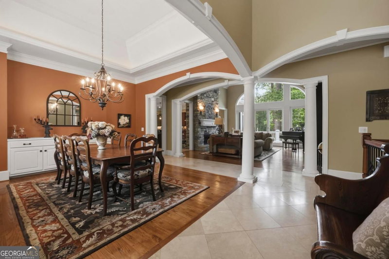 Photo 15 of 1051 Cawthorne Lane