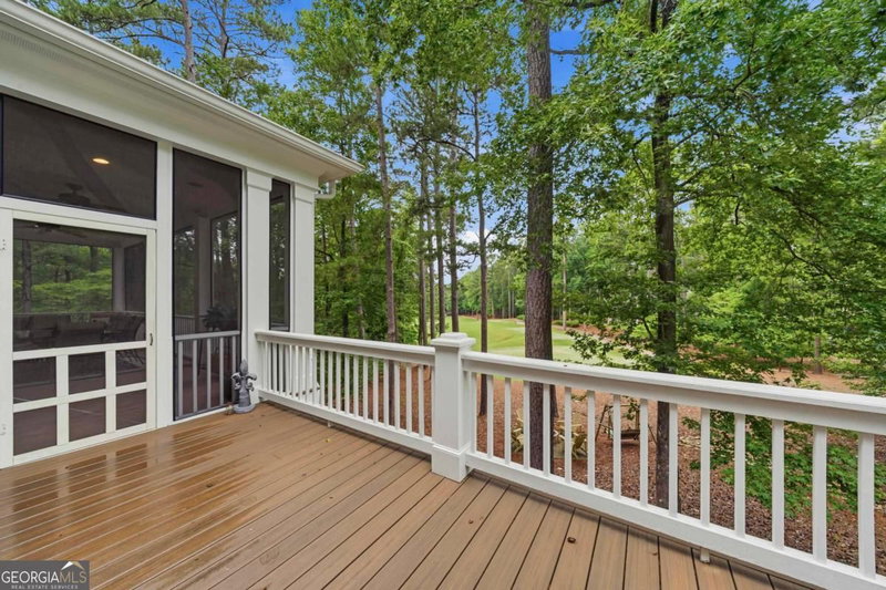 Photo 39 of 1051 Cawthorne Lane