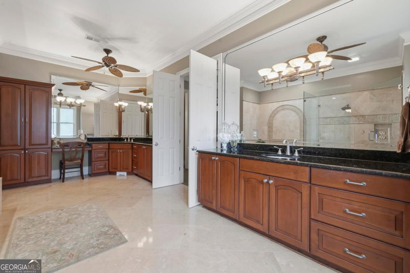 Photo 51 of 1051 Cawthorne Lane