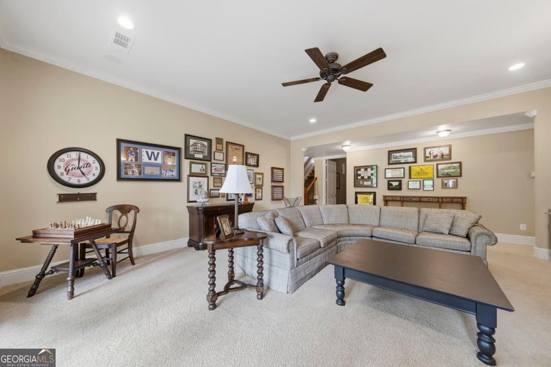 Photo 58 of 1051 Cawthorne Lane