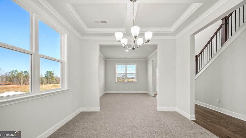 Photo 8 of 845 Trillium Drive