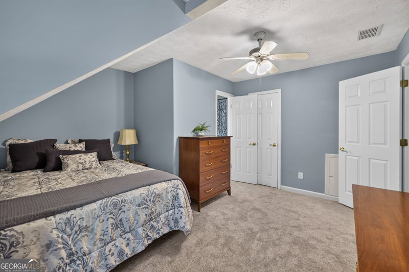 Photo 42 of 1074 Westchester Drive SW
