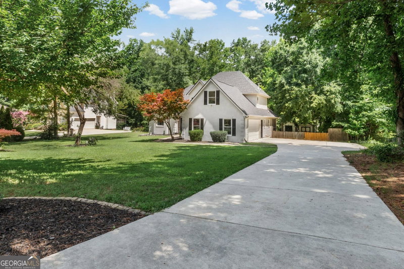 Photo 2 of 275 Mosby Woods Drive