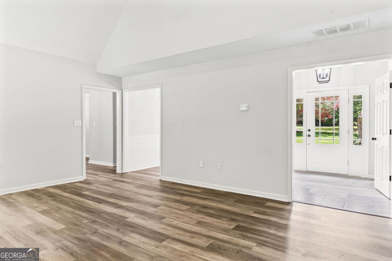 Photo 9 of 275 Mosby Woods Drive