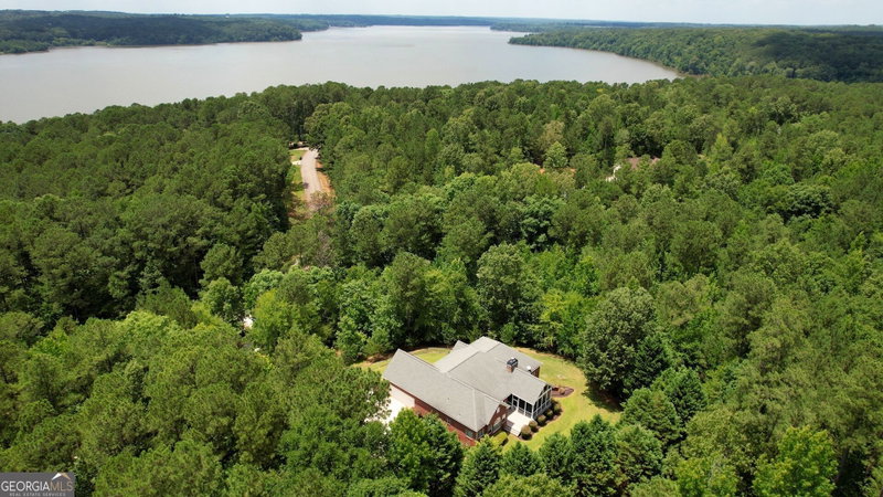 Photo 2 of 1670 Northwoods Drive