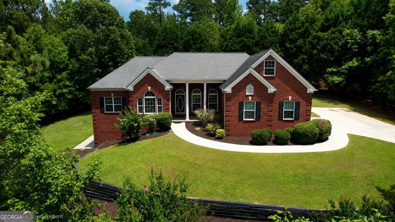 Photo 43 of 1670 Northwoods Drive