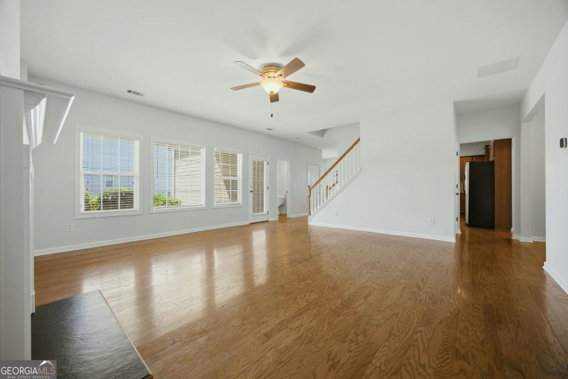 Photo 17 of 1851 Brighton Boulevard SE #23
